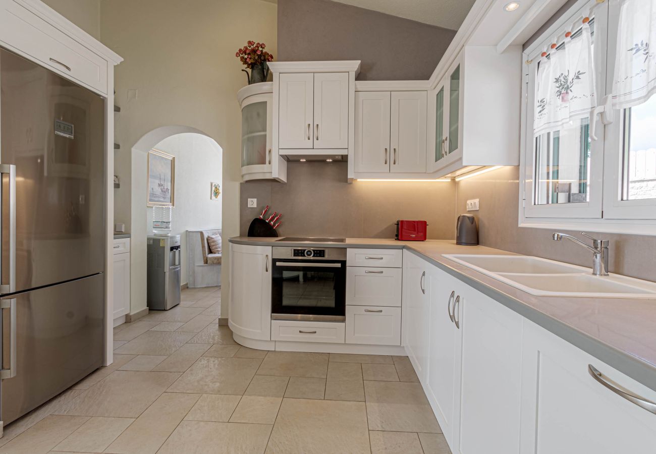 Villa in Kalami - Kalami Beach - Villa Kouloura