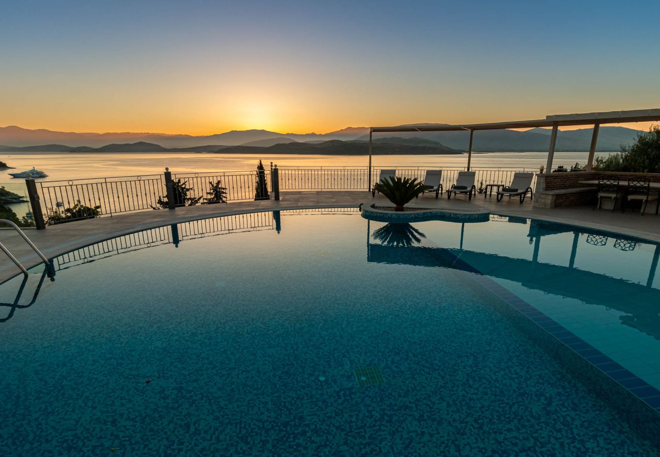 Villa in Kalami - Kalami Beach - Villa Kouloura