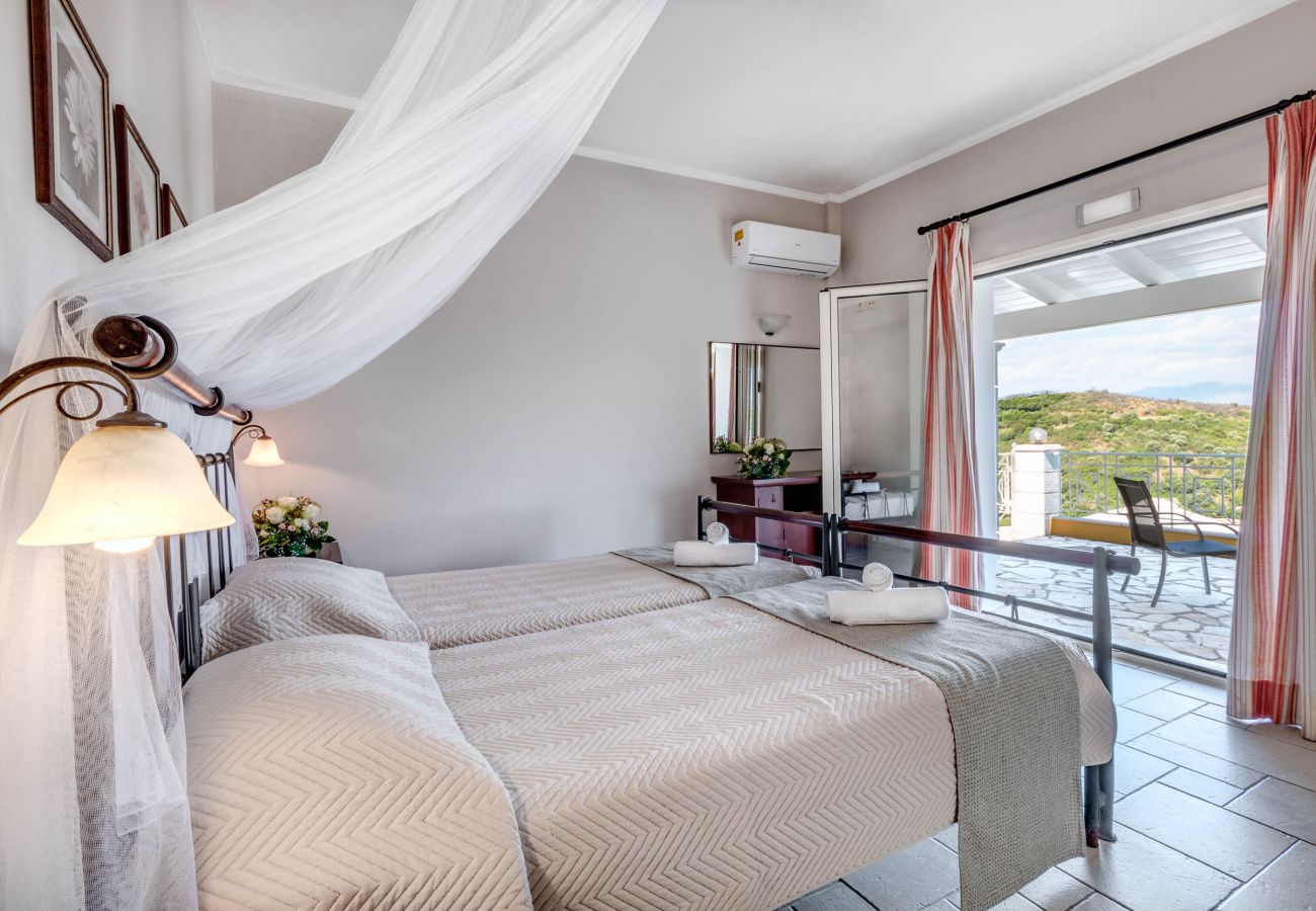 Villa in Agios Stefanos Kassiopi - Agios Stefanos Bay - Villa Maria