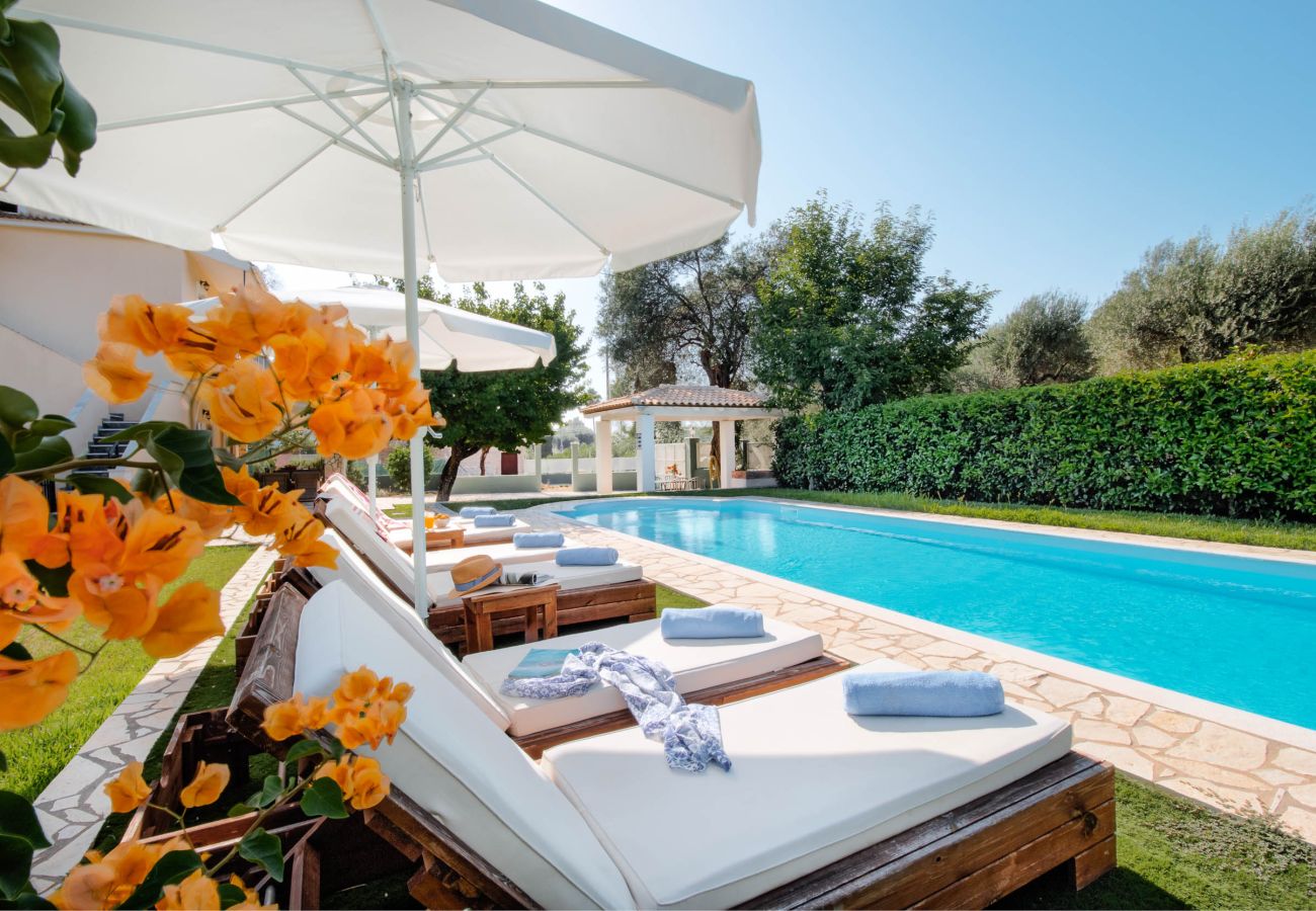 Villa in Karniaris - Villa Sun Sole