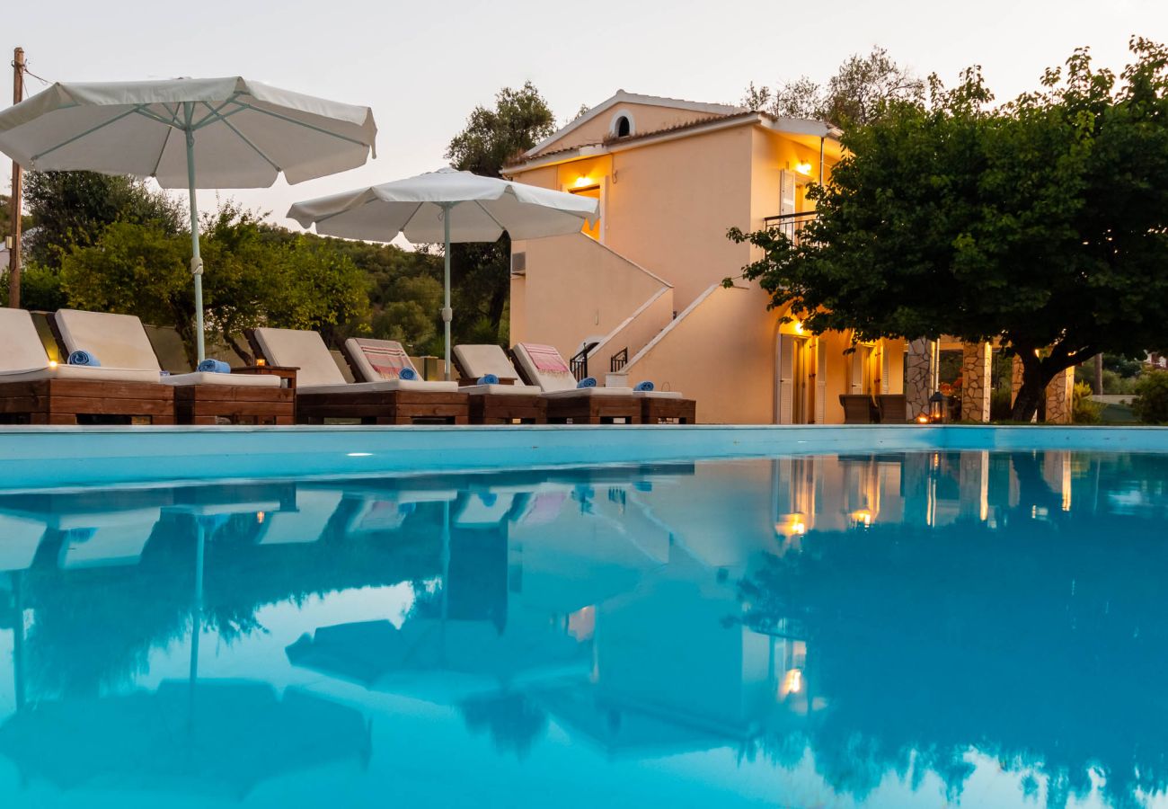 Villa in Karniaris - Villa Sun Sole