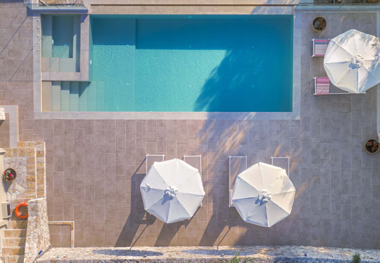 Villa in Kontogialos - Ocean View Luxury Villa Ethra