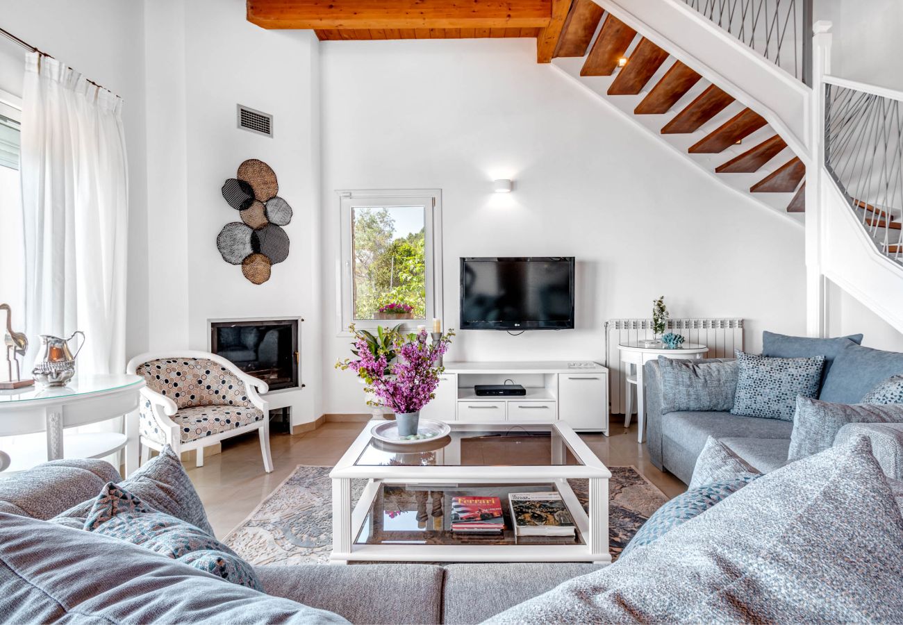 Villa in Kontogialos - Ocean View Luxury Villa Nefeli