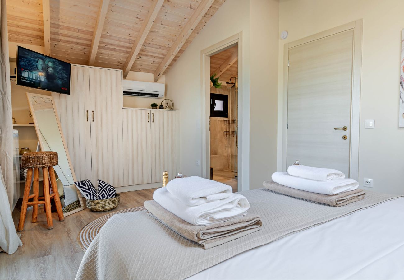 Cottage in Palaiokastritsa - The Heritage Cottage in Doukades