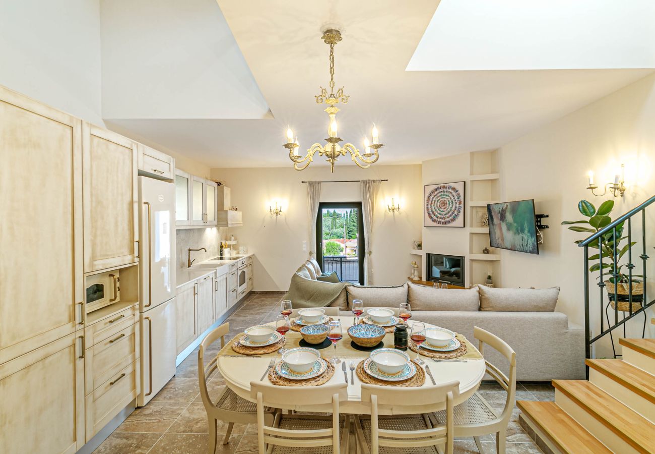 Cottage in Palaiokastritsa - The Heritage Cottage in Doukades