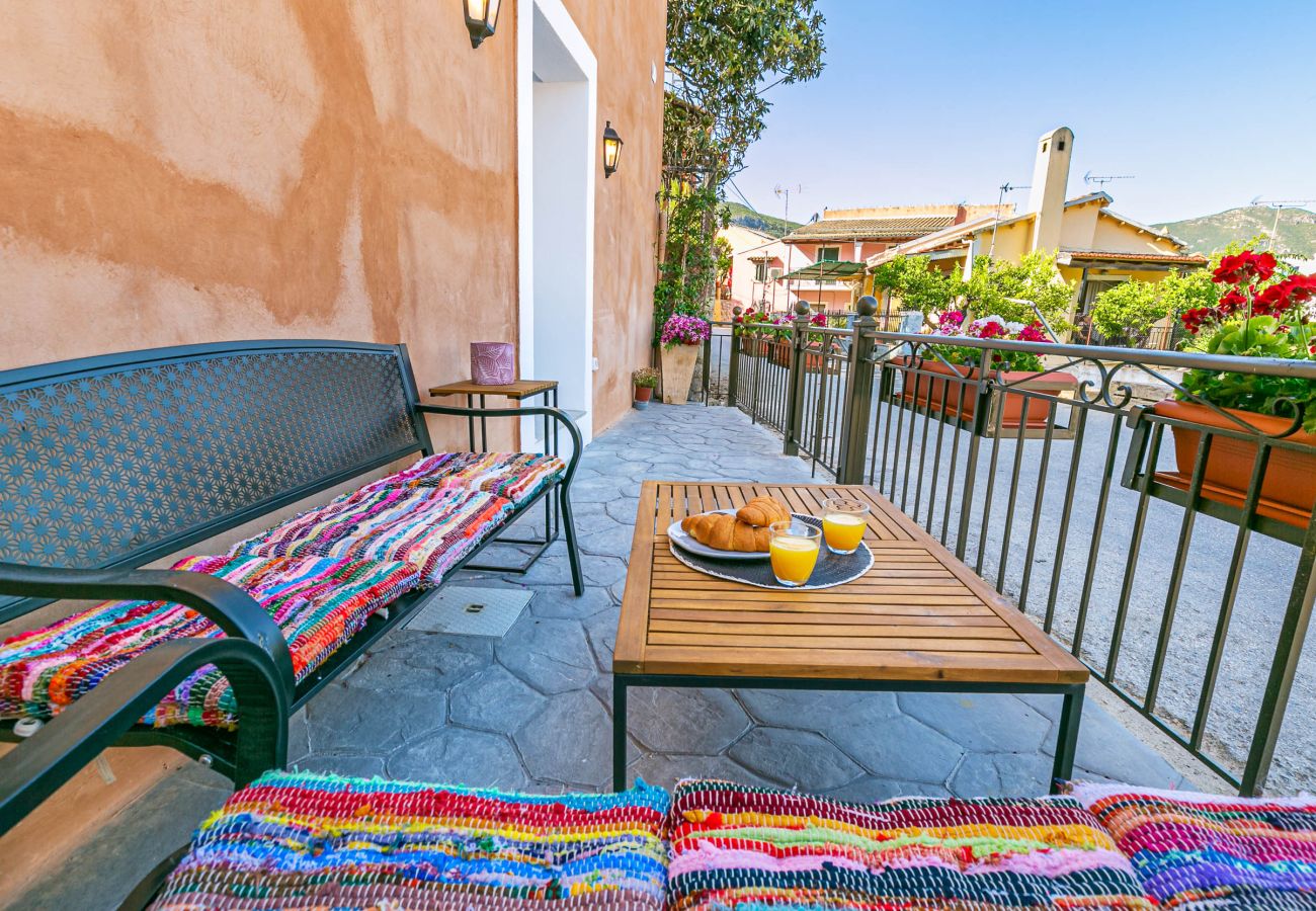 Cottage in Palaiokastritsa - The Heritage Cottage in Doukades