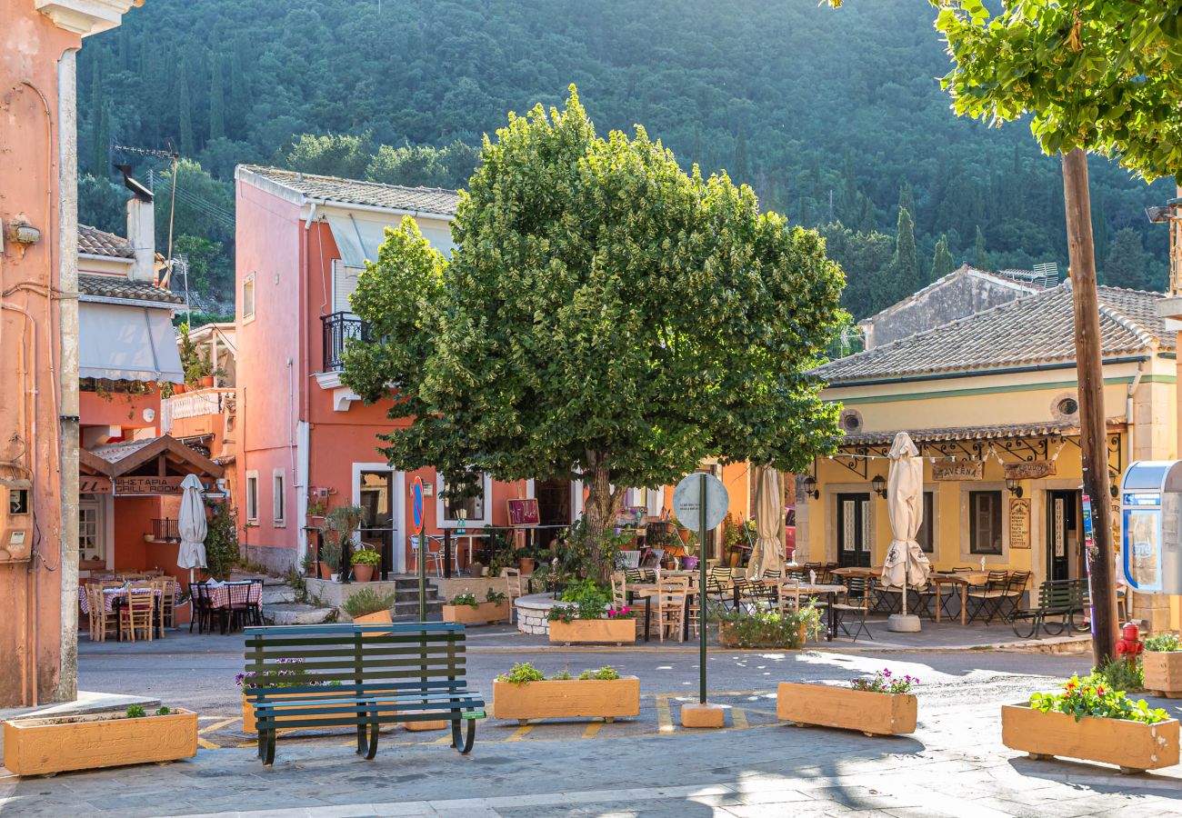 Cottage in Palaiokastritsa - The Heritage Cottage in Doukades