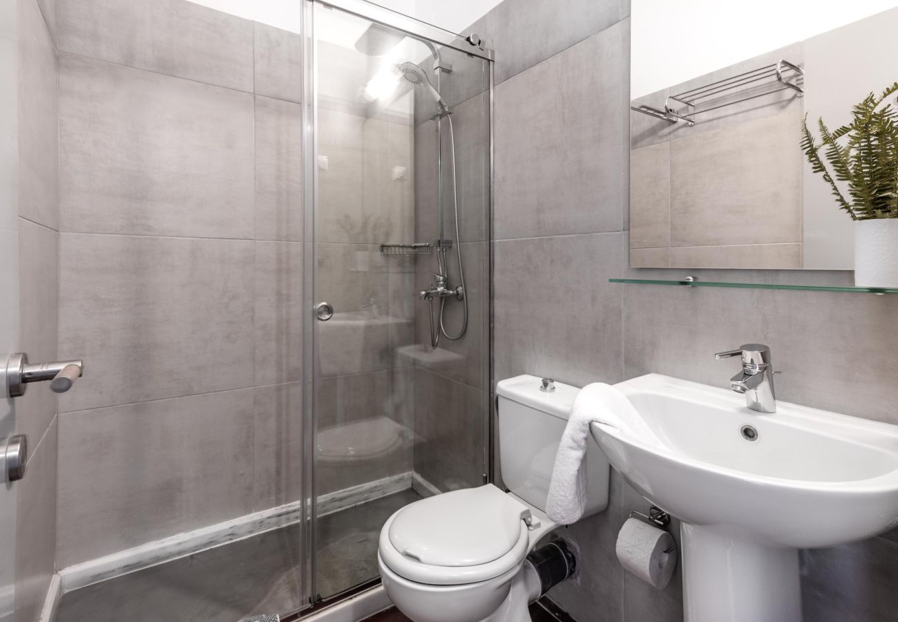 Villa in Barbati - Barbati Beachfront Pool Villa