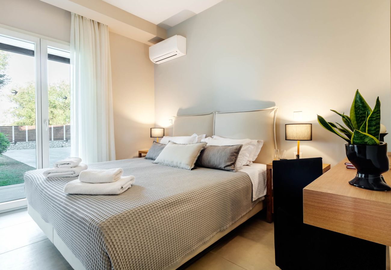 Villa in Kokkini - Luxury Villa Helanes