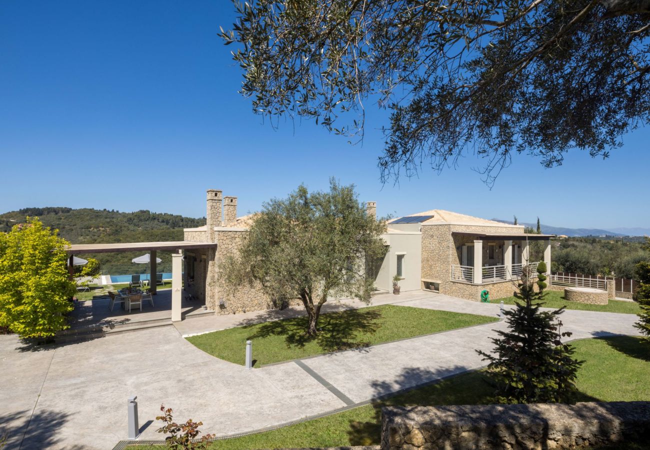 Villa in Kokkini - Luxury Villa Helanes