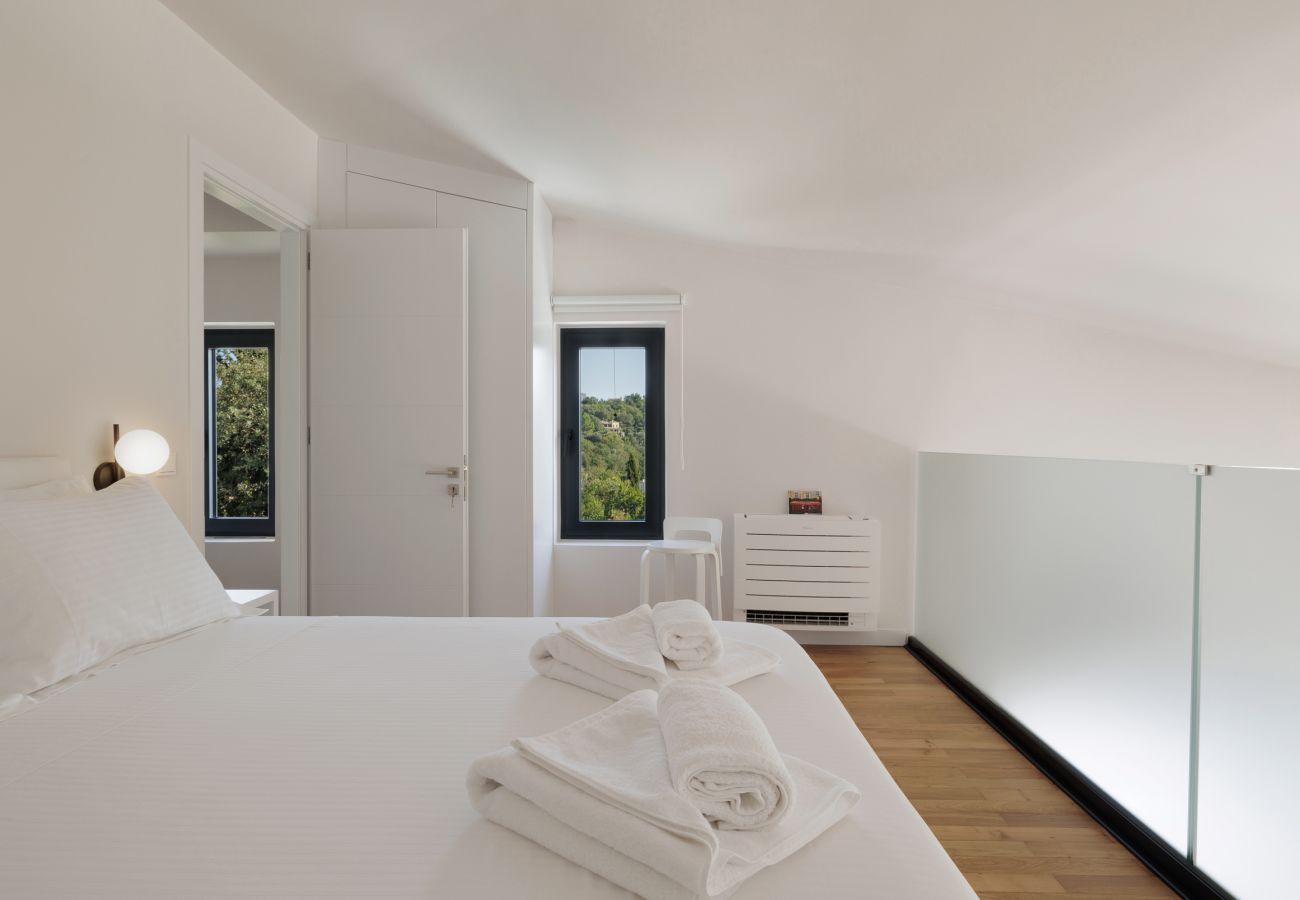 Villa in Achilleio - Myrtia - Luxury Hidden Gem