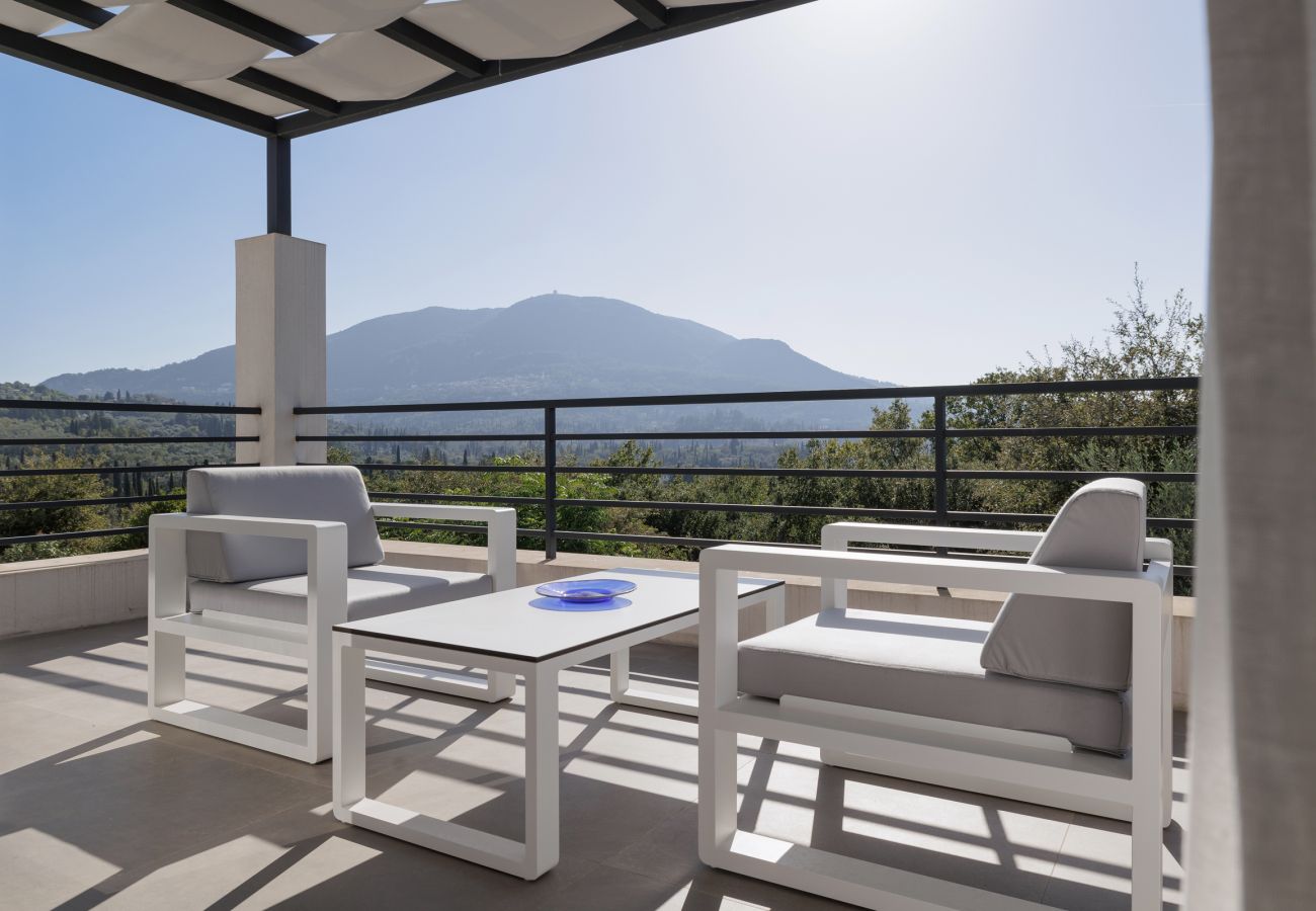 Villa in Achilleio - Myrtia - Luxury Hidden Gem