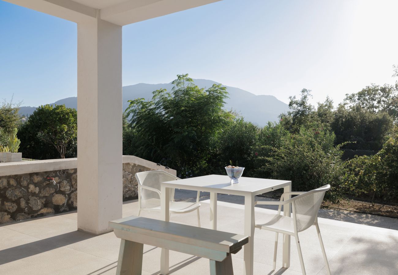 Villa in Achilleio - Myrtia - Luxury Hidden Gem