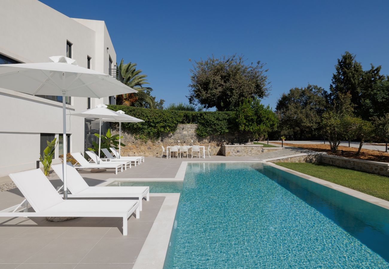 Villa in Achilleio - Myrtia - Luxury Hidden Gem