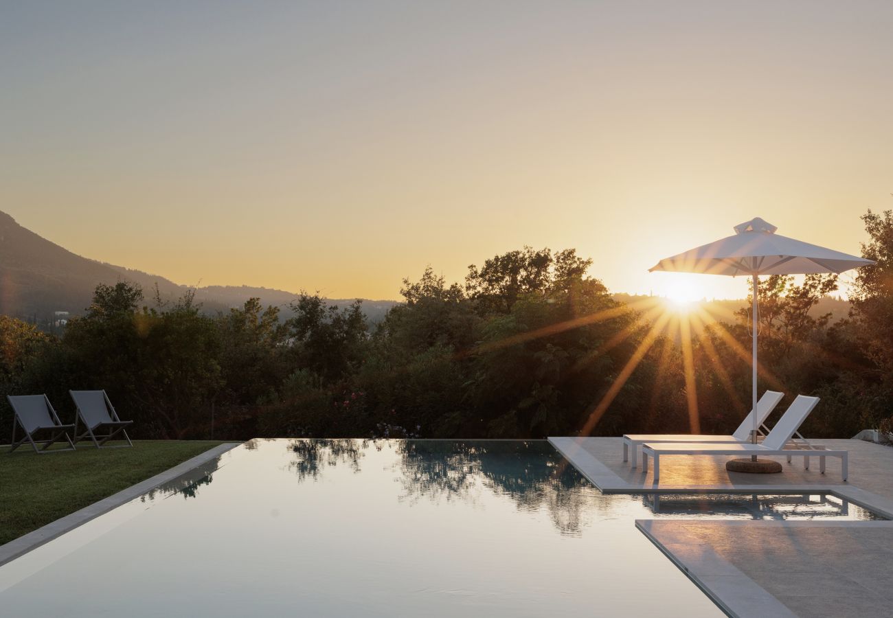 Villa in Achilleio - Myrtia - Luxury Hidden Gem