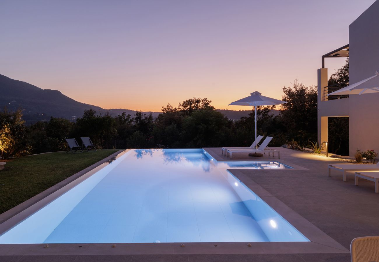 Villa in Achilleio - Myrtia - Luxury Hidden Gem