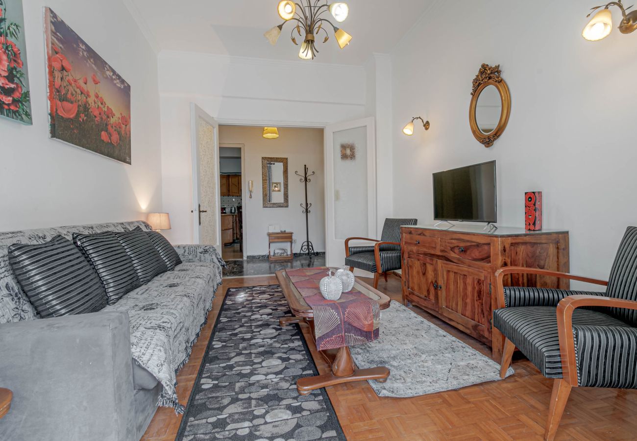 Apartment in Corfu Town - Charming Central Corfu Apartment in old Town