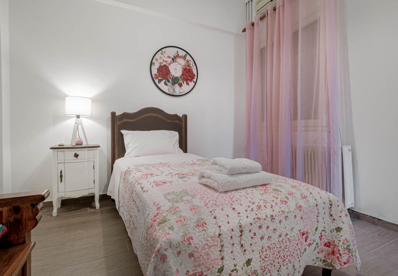 Apartment in Corfu Town - Charming Central Corfu Apartment in old Town