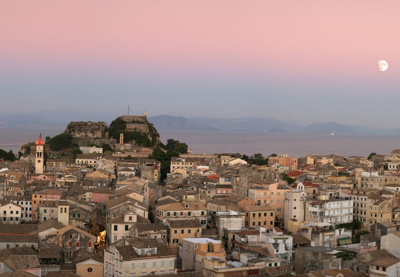 Apartment in Corfu Town - Charming Central Corfu Apartment in old Town