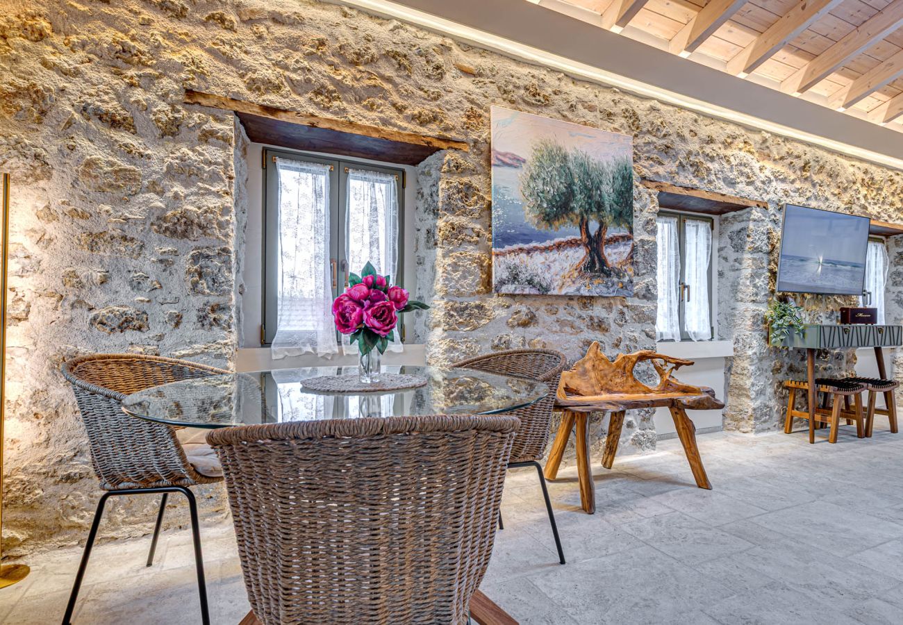 Apartment in Palaiokastritsa - Bótzos Residence - Olive Suite